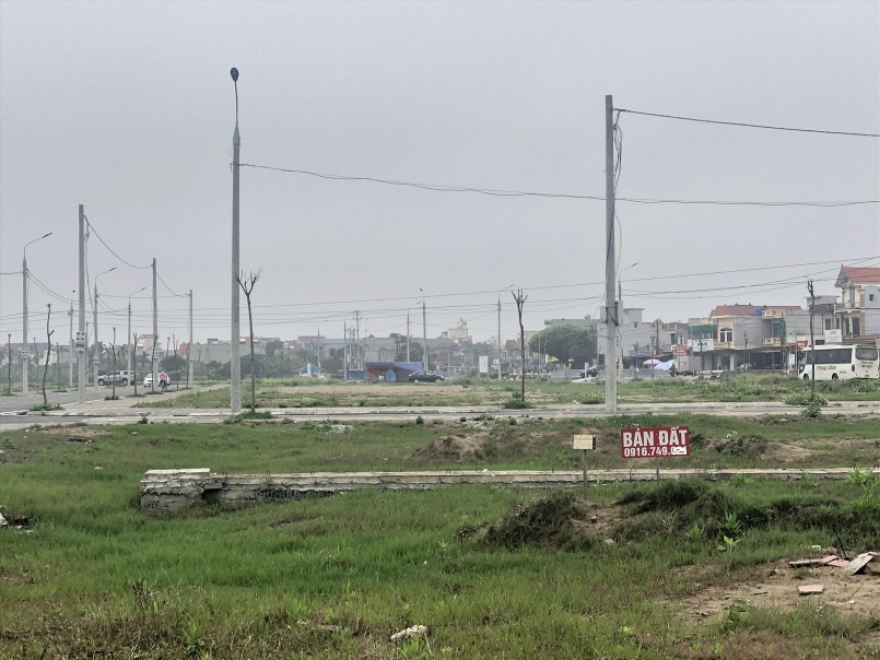 Xuất hiện làn sóng nhà đầu tư đi săn đất nền giá rẻ. 