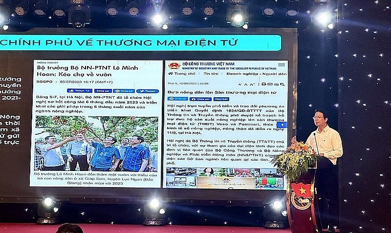 Đại diện TikTok Việt Nam tham luận tại diễn đàn. Đại diện TikTok Việt Nam tham luận tại diễn đàn.