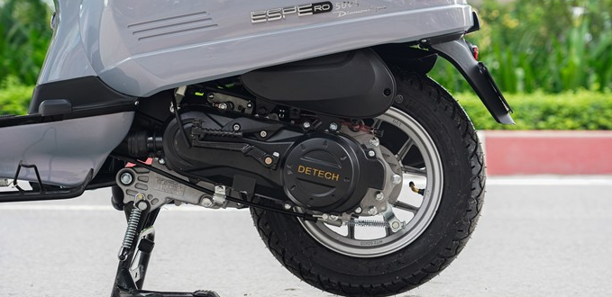 Espero Diamond Pro: Xe ga 50cc kiểu dáng Vespa, tiết kiệm xăng