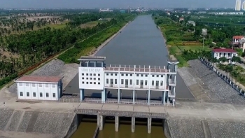 Hải Dương chủ động lấy nước phục vụ gieo cấy vụ Đông Xuân 2023-2024