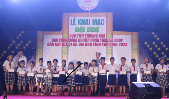 45 gian hàng tham gia Không gian ẩm thực Nam Bộ tỉnh Trà Vinh năm 2023 45 gian hàng tham gia Không gian ẩm thực Nam Bộ tỉnh Trà Vinh năm 2023