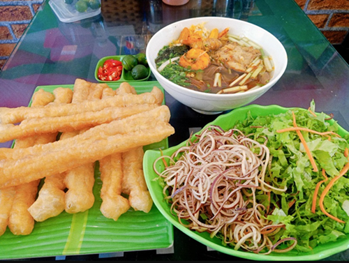 5 quán bánh đa cua chuẩn vị Hải Phòng, lúc nào khách cũng nườm nượp xếp hàng 5 quán bánh đa cua chuẩn vị Hải Phòng, lúc nào khách cũng nườm nượp xếp hàng