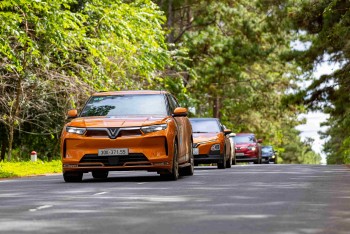 Xuyên Việt gần 4.000 km, chủ xe điện đánh giá chi phí nhiên liệu “quá rẻ”