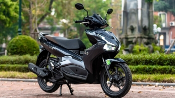 Honda giảm giá sâu,  khách tha hồ mua xe chơi Tết