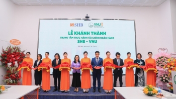 Khánh thành “Trung tâm thực hành Tài chính Ngân hàng SHB – VNU”  tại ĐHQG-HN