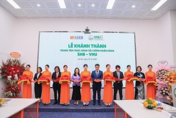 Khánh thành “Trung tâm thực hành Tài chính Ngân hàng SHB – VNU”  tại ĐHQG-HN