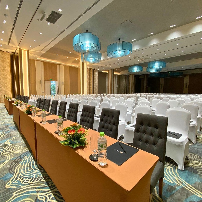 Tập đoàn APEC gửi tặng 10.000 doanh nghiệp, 10 lần miễn phí sử dụng phòng hội thảo quốc tế