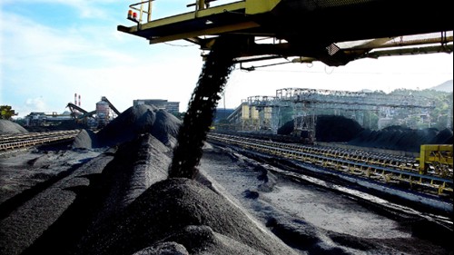 Nhập khẩu than các loại của Việt Nam tháng 11 tăng mạnh về lượng