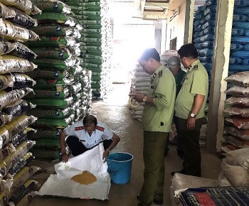 Lâm Đồng: Xử phạt một hộ kinh doanh do buôn bán phân bón giả