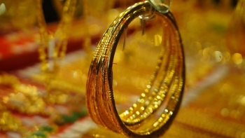 Giá vàng hôm nay 21/12/2023: Vàng trong nước cao chưa từng có