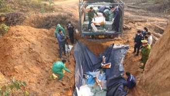 Yên Bái: Tiêu hủy 10 tấn nầm lợn không rõ nguồn gốc, xuất xứ