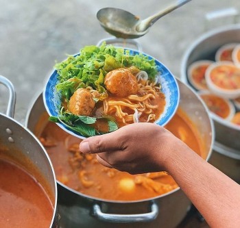 4 quán bánh tầm cay ngon - bổ - rẻ ở  Cà Mau