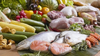 4 thói quen nấu ăn tại nhà còn độc hại hơn đồ ăn vỉa hè