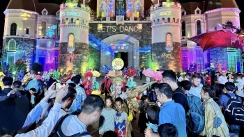 Du lịch Khánh Hoà đạt doanh thu gần 500 tỷ đồng dịp Tết Dương lịch 2024