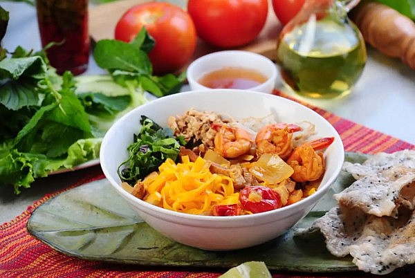 Mì Quảng ngày nay được người Hội An biến tấu theo nhiều công thức chế biến khác nhau.