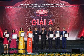 Trao giải Báo chí toàn quốc về Quốc hội và Hội đồng Nhân dân