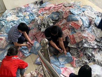 Quảng Bình: Tiêu hủy 1.744 bộ quần áo Pijama nữ giả mạo nhãn hiệu