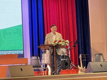 Đắk Lắk: Trao học bổng Đọt Chuối Non cho học sinh hiếu học, hiếu thảo, vượt khó học giỏi