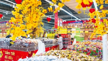 Siêu thị, doanh nghiệp “tung chiêu” khuyến mại kích cầu mua sắm Tết