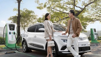 Bảng giá xe ô tô điện VinFast VF e34 cuối tháng 1/2024