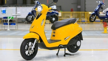 VinFast Evo200: Xe máy điện giá rẻ, quãng đường di chuyển xa