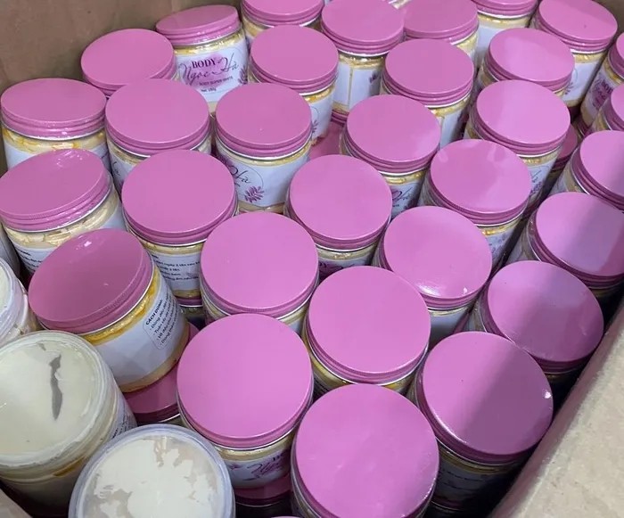 Hàng hóa vi phạm.