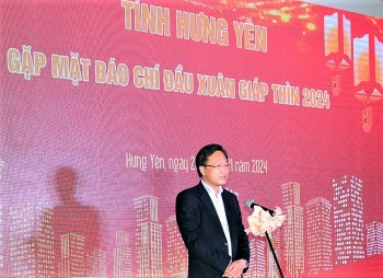 Ban Thường vụ Tỉnh ủy Hưng Yên gặp mặt báo chí đầu Xuân