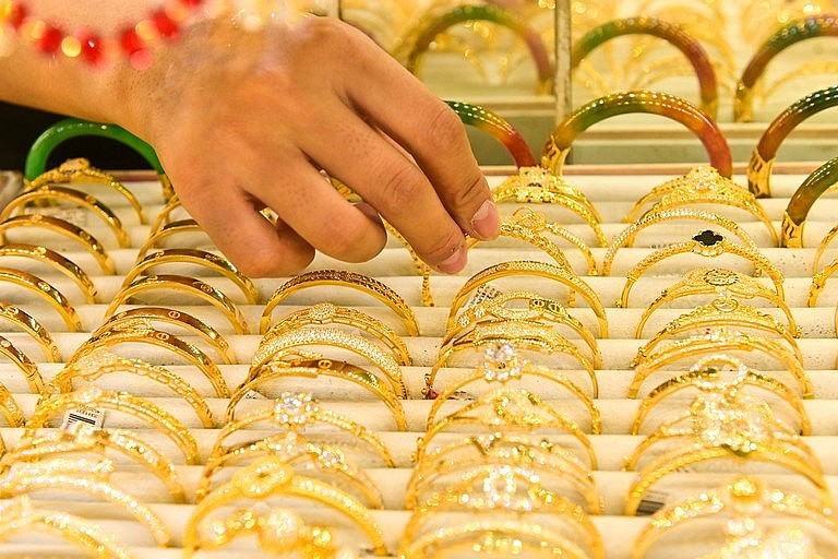 Vàng trong nước tăng mạnh