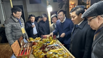 Khai mạc Hội chợ xúc tiến thương mại gắn kết du lịch, quảng bá văn hóa địa phương