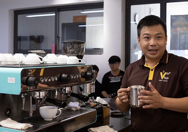 Giá cà phê thất thường đẩy doanh nghiệp, người trồng vào thế khó