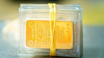 Giá vàng hôm nay 30/1/2024: Vàng trong nước nhích nhẹ lên gần 77 triệu đồng/lượng