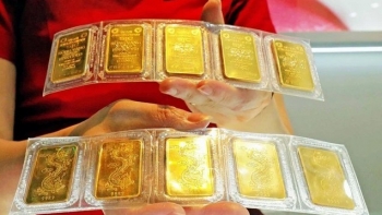 Giá vàng hôm nay 2/2/2024: Vàng trong nước tiếp tục tăng mạnh