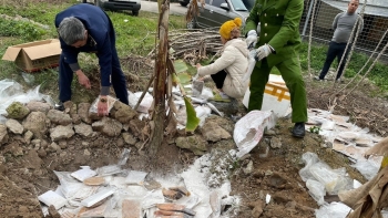 Hà Nam: Phát hiện gần 5 tạ thực phẩm bốc mùi hôi thối