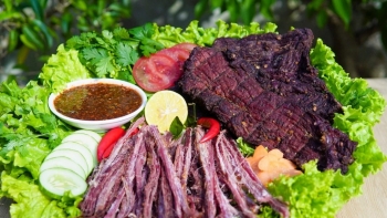 Thịt trâu gác bếp - Món ngon độc đáo nhưng cần cẩn trọng khi mua