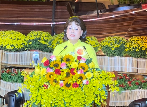  Phó Chủ tịch UBND Quận 8 Nguyễn Thị Thu Hoa phát biểu khai mạc.