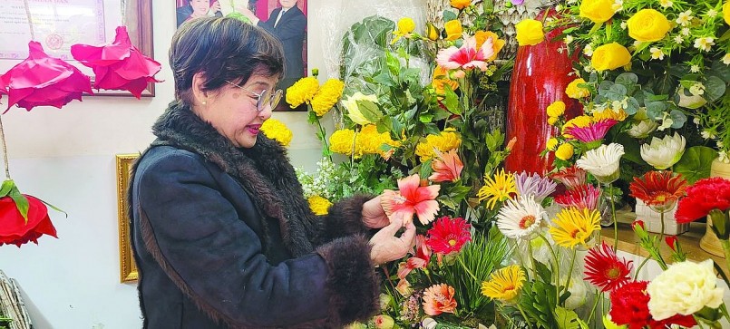 Nghệ nhân Mai Hạnh.