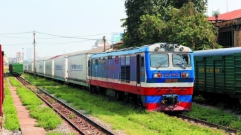 Thủ tướng yêu cầu tăng xuất khẩu nông sản bằng đường sắt qua Trung Quốc