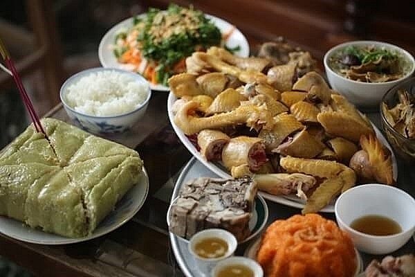 Lễ cúng tất niên là nghi thức tiễn đưa năm cũ, chào đón năm mới.