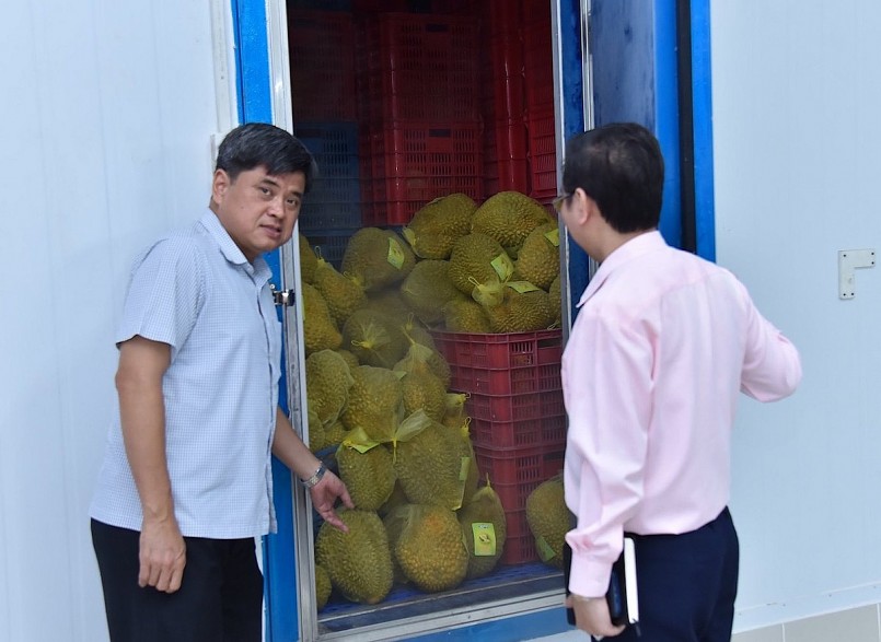 Gạo thương hiệu Việt Nam được bày bán tại châu Âu.