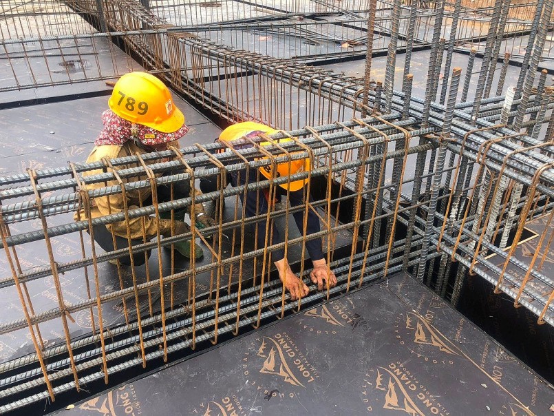 Đầu tư công khởi sắc cũng là một trong những yếu tố quyết định sự phục hồi của ngành thép trong năm nay. Ảnh: Nguyễn Duyên 