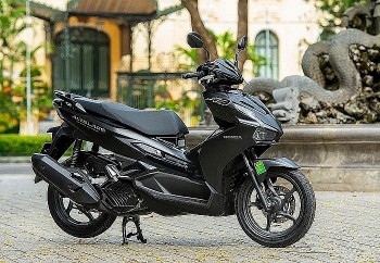 Giá xe ga Honda Air Blade 2024 giữa tháng 2