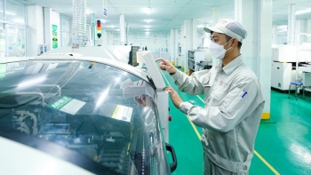 Doanh nghiệp đồng loạt ra quân sản xuất với nhiều kỳ vọng cho năm mới