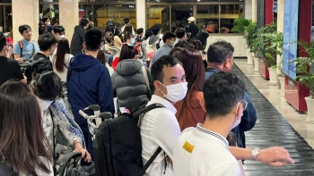 Sau Tết, nhiều chặng bay từ các tỉnh thành đến TP.HCM "cháy vé"