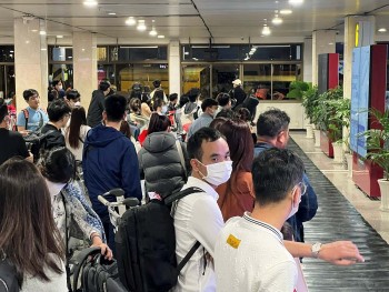 Sau Tết, nhiều chặng bay từ các tỉnh thành đến TP.HCM "cháy vé"