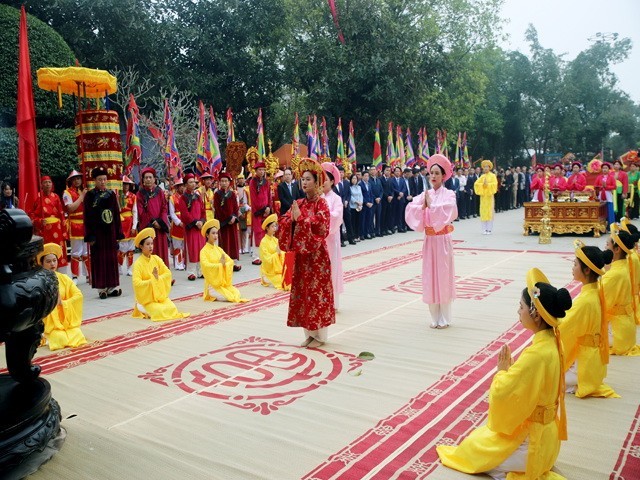 Phú Thọ: Lễ dâng hương Tổ Mẫu Âu Cơ Xuân Giáp Thìn 2024