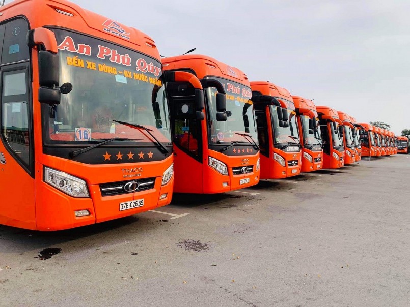 Hà Nội đi Ninh Bình bằng xe Limousine Hà Nội đi Ninh Bình bằng xe Limousine