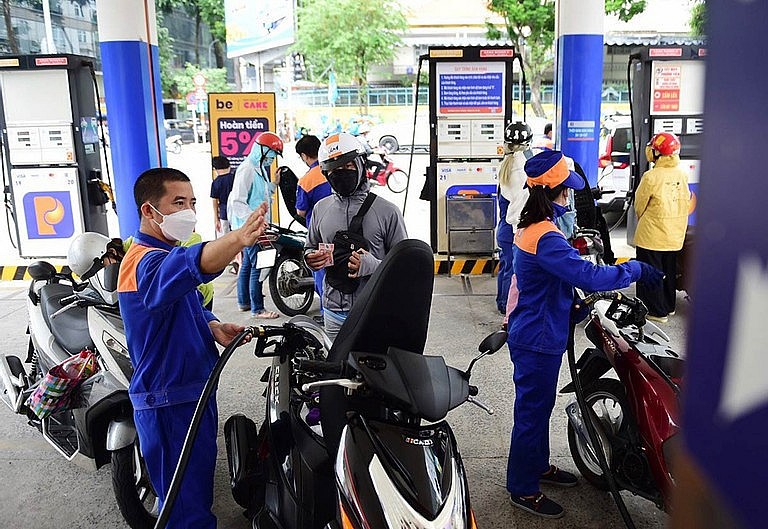 Giá xăng dự báo giảm trong kỳ điều hành ngày mai 22/2