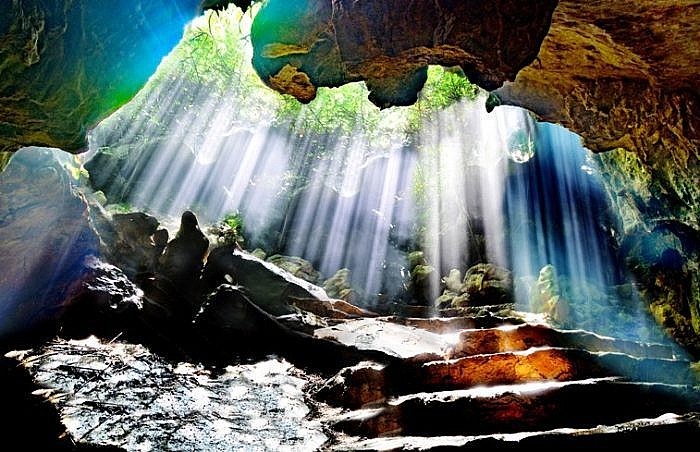 Kinh nghiệm du lịch Tam Cốc Bích Động - Cảnh sắc thơ mộng xứng danh "Nam thiên đệ nhị động"