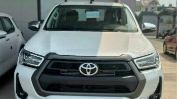 Toyota Hilux 2024 sắp về Việt Nam, giá dự kiến từ 700 triệu đồng