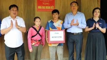 VMPCO trao tặng 50 nhà đại đoàn kết tại Bảo Lâm (Cao Bằng)